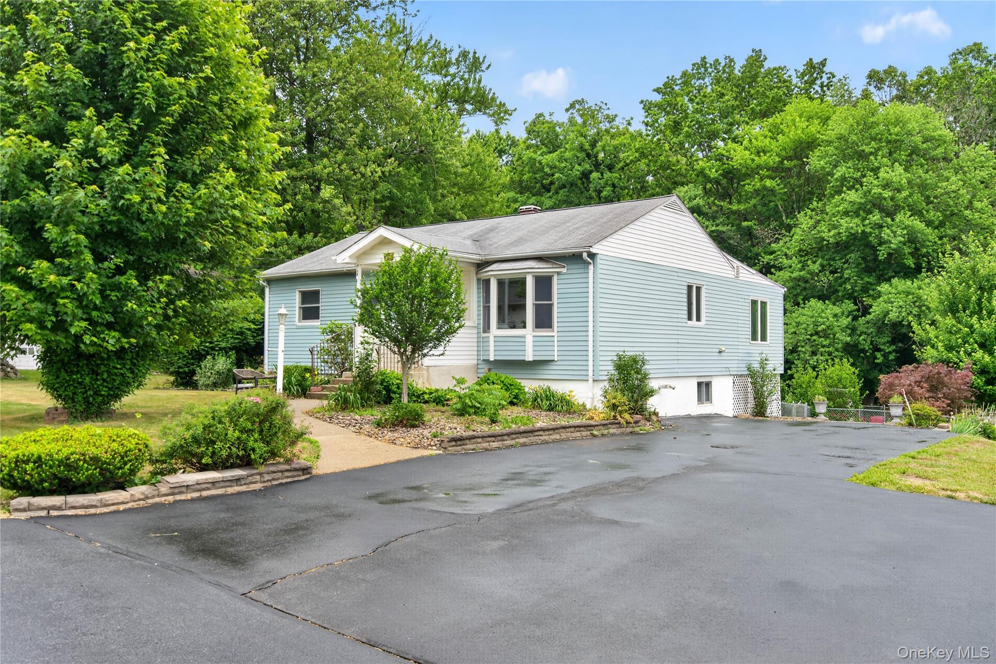 44 Orchard Hill Road Middletown, NY 10941 - Photo 1 of 31