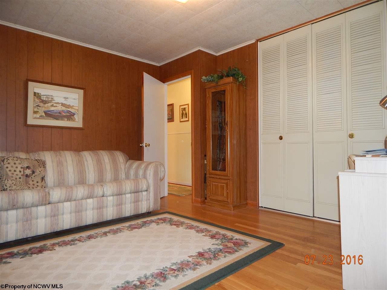 2224 Pleasant Valley Road Fairmont, WV 26554 - Photo 12 of 18 Gallery Image 12