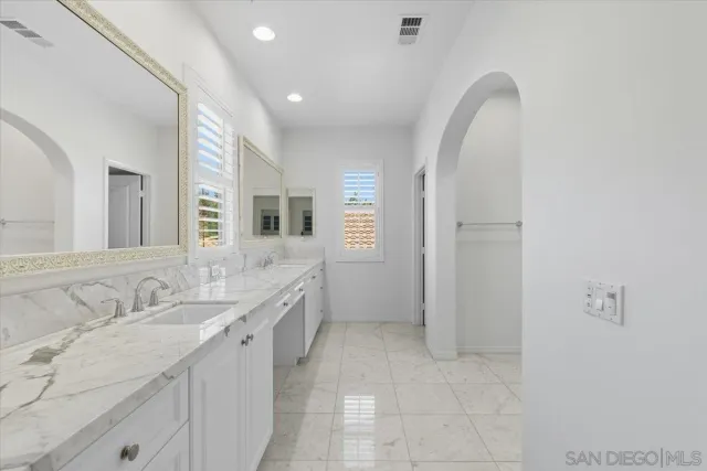 $7,900 | 4249 Peralta Street, Carlsbad, CA 92010