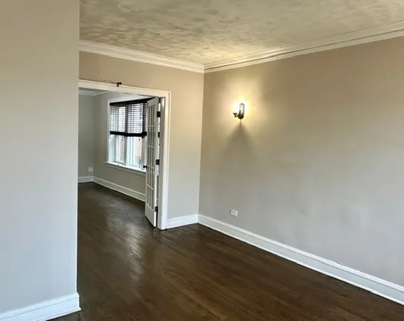 $399,000 | 8204 South Exchange Avenue, Chicago, IL 60617