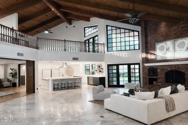 $2,494,000 | 1020 East Caroline Lane, Tempe, AZ 85284