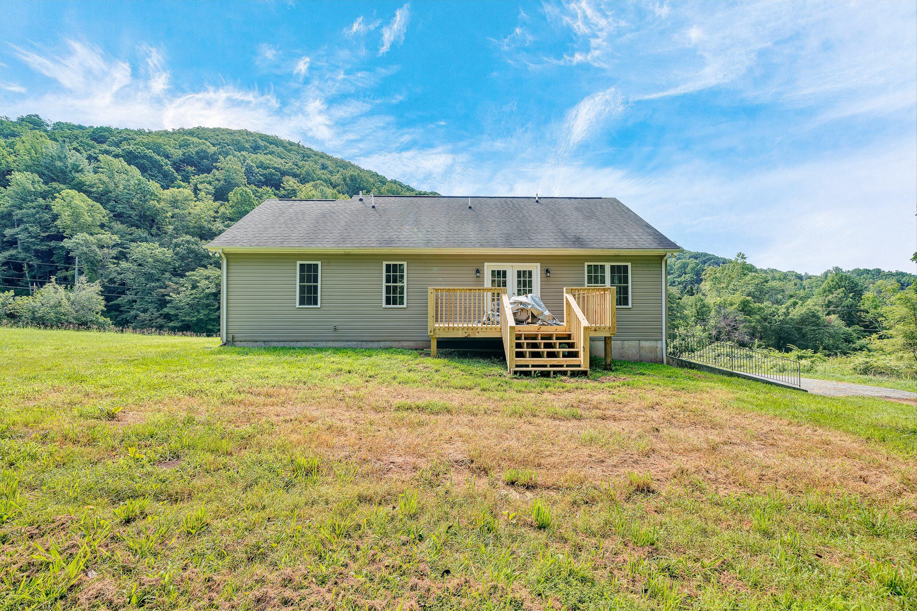 6267 Dillons Mill Road Callaway, VA 24067 - Photo 36 of 40 32-VM-02690