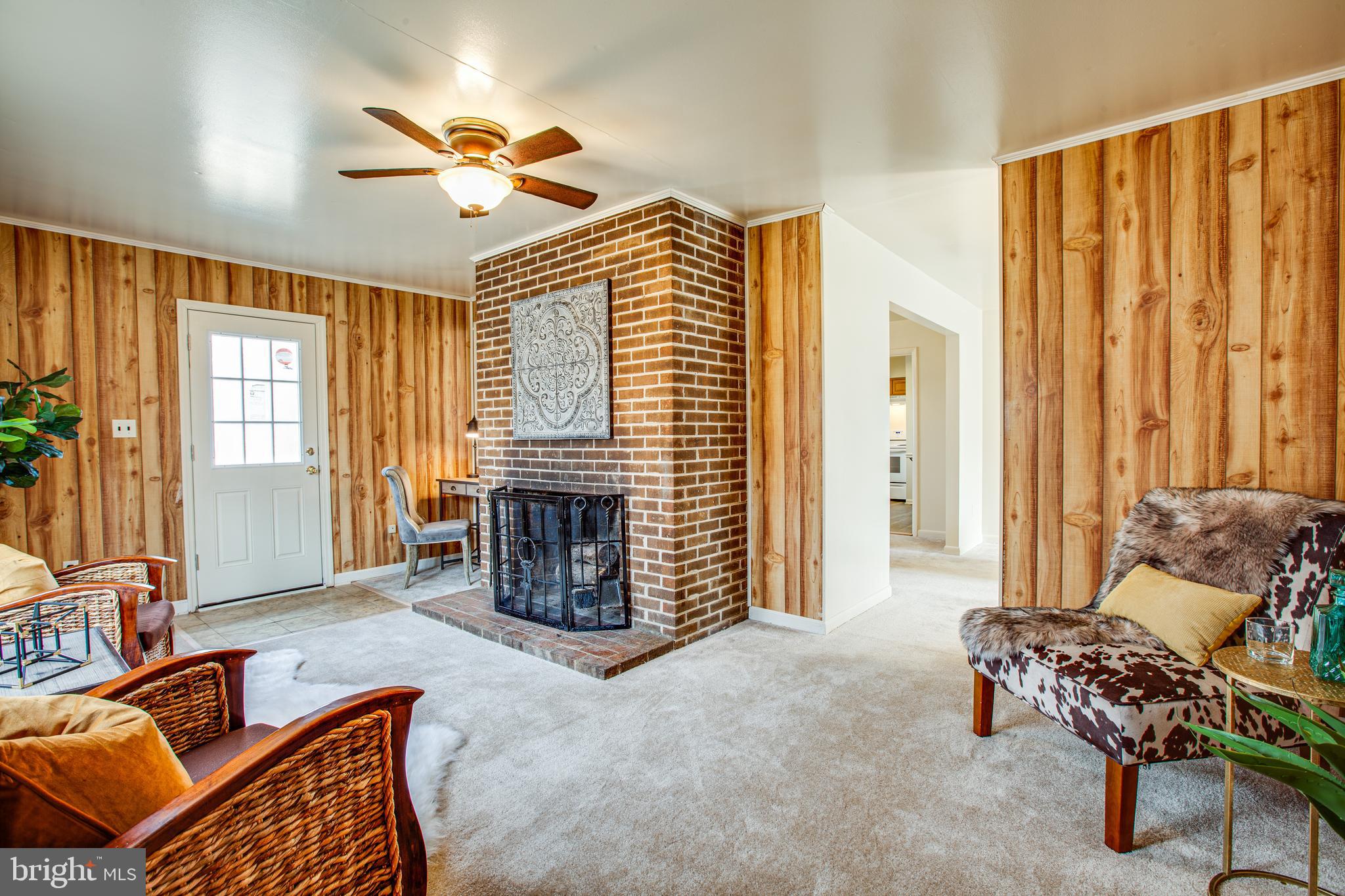183 Heflin Road Stafford, VA 22556 - Photo 20 of 30 Time to sit & relax!