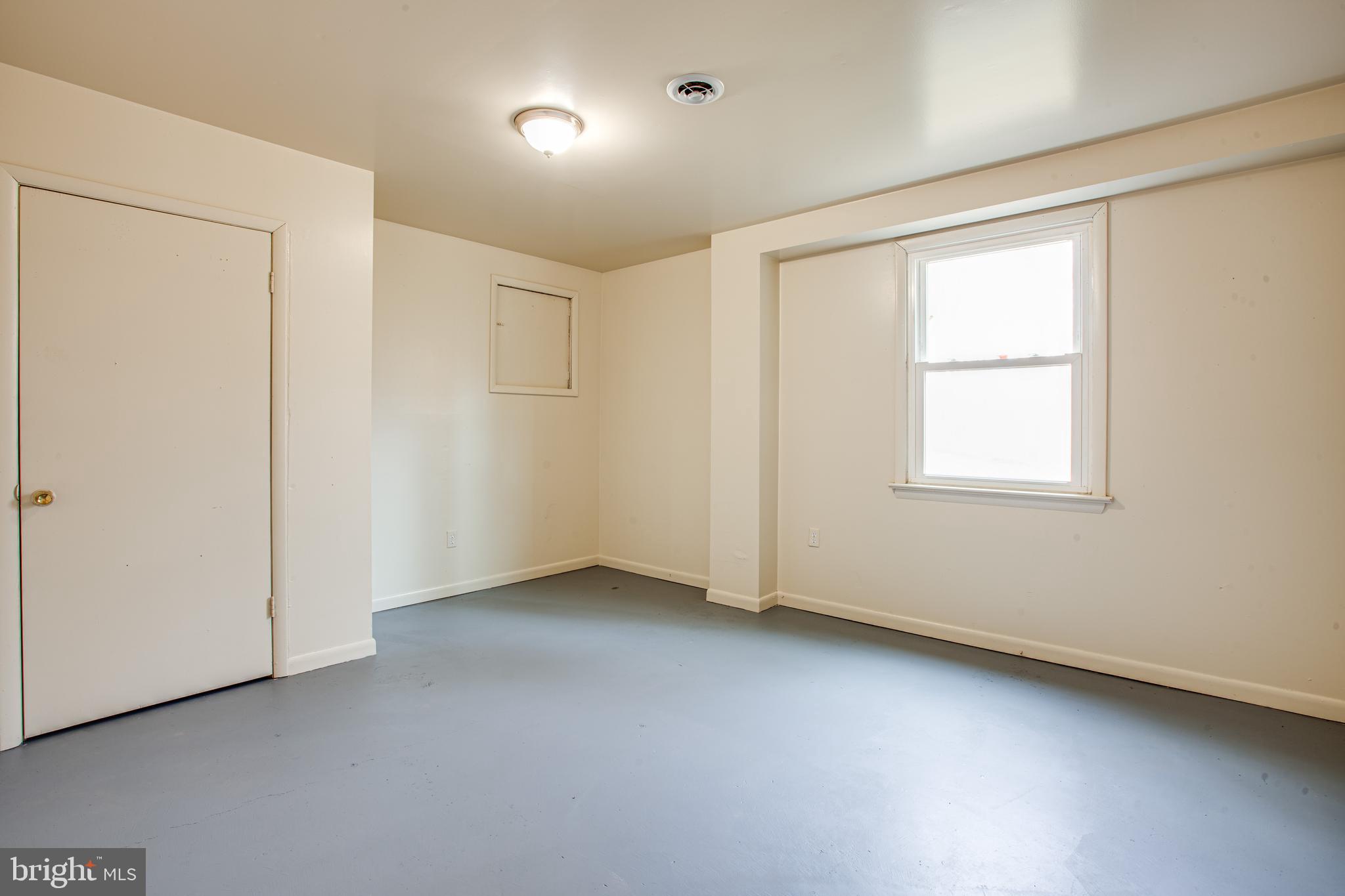 183 Heflin Road Stafford, VA 22556 - Photo 23 of 30 One of two rooms that could be used as a bedroom
