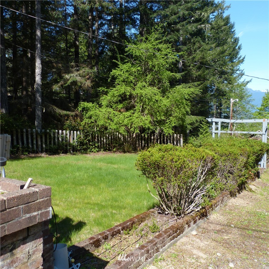 18996 Northwest Stavis Bay Road Seabeck, WA 98380 - Photo 4 of 22 Gallery Image 4