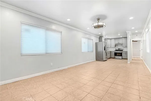 $2,900 | 400 West 109th Street, Los Angeles, CA 90061