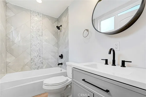 $2,900 | 400 West 109th Street, Los Angeles, CA 90061