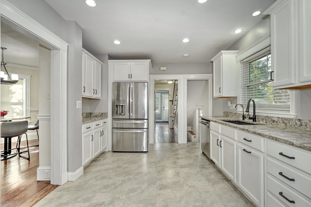 235 Curve Street Dedham, MA 02026 - Photo 12 of 42