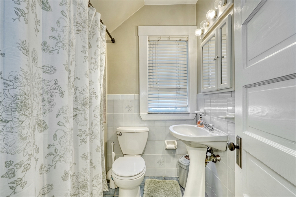 235 Curve Street Dedham, MA 02026 - Photo 26 of 42