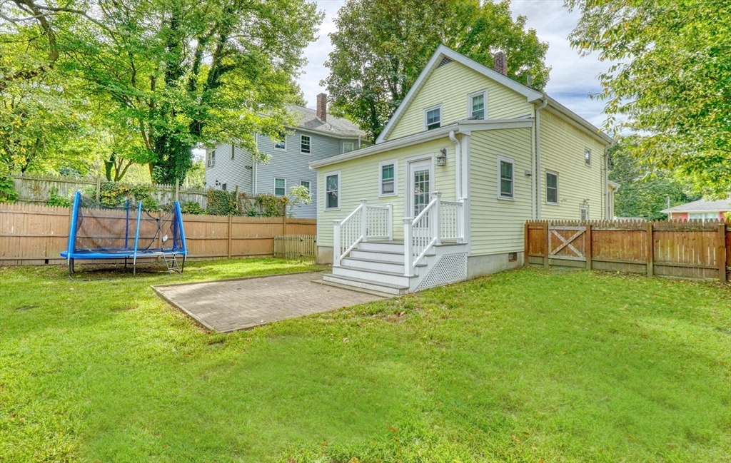 235 Curve Street Dedham, MA 02026 - Photo 32 of 42