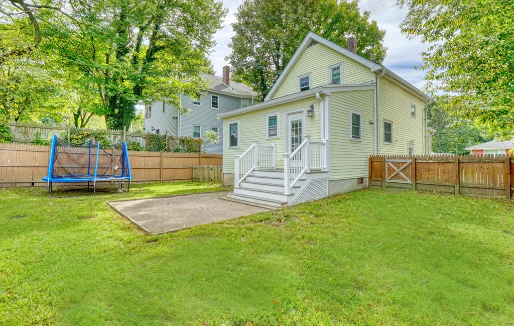 235 Curve Street Dedham, MA 02026 - Photo 32 of 42