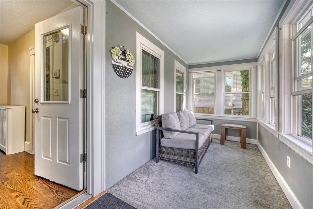 235 Curve Street Dedham, MA 02026 - Photo 4 of 42