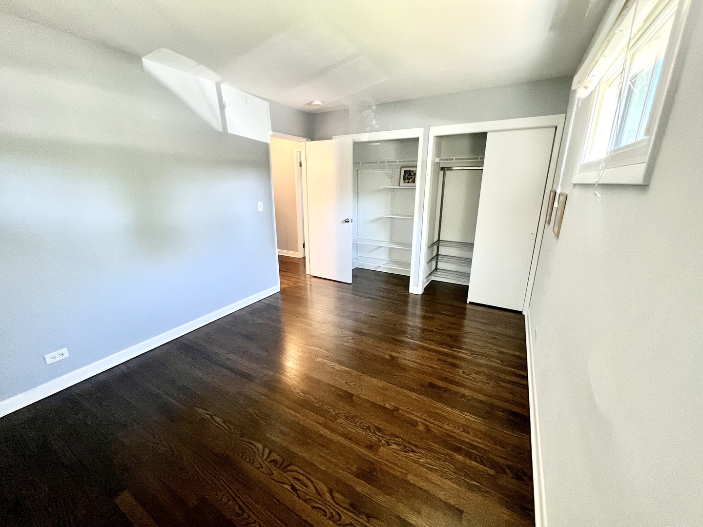 128 East Normandy Drive Addison, IL 60101 - Photo 11 of 17