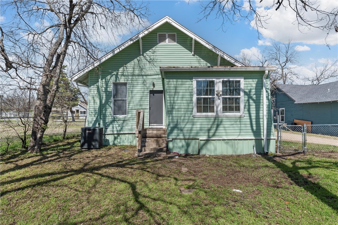 1616 Lyle Avenue Waco, TX 76708 - Photo 17 of 19