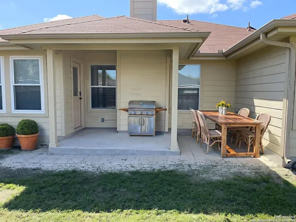 $1,550 | 8439 Blackstone Cove, Converse, TX 78109