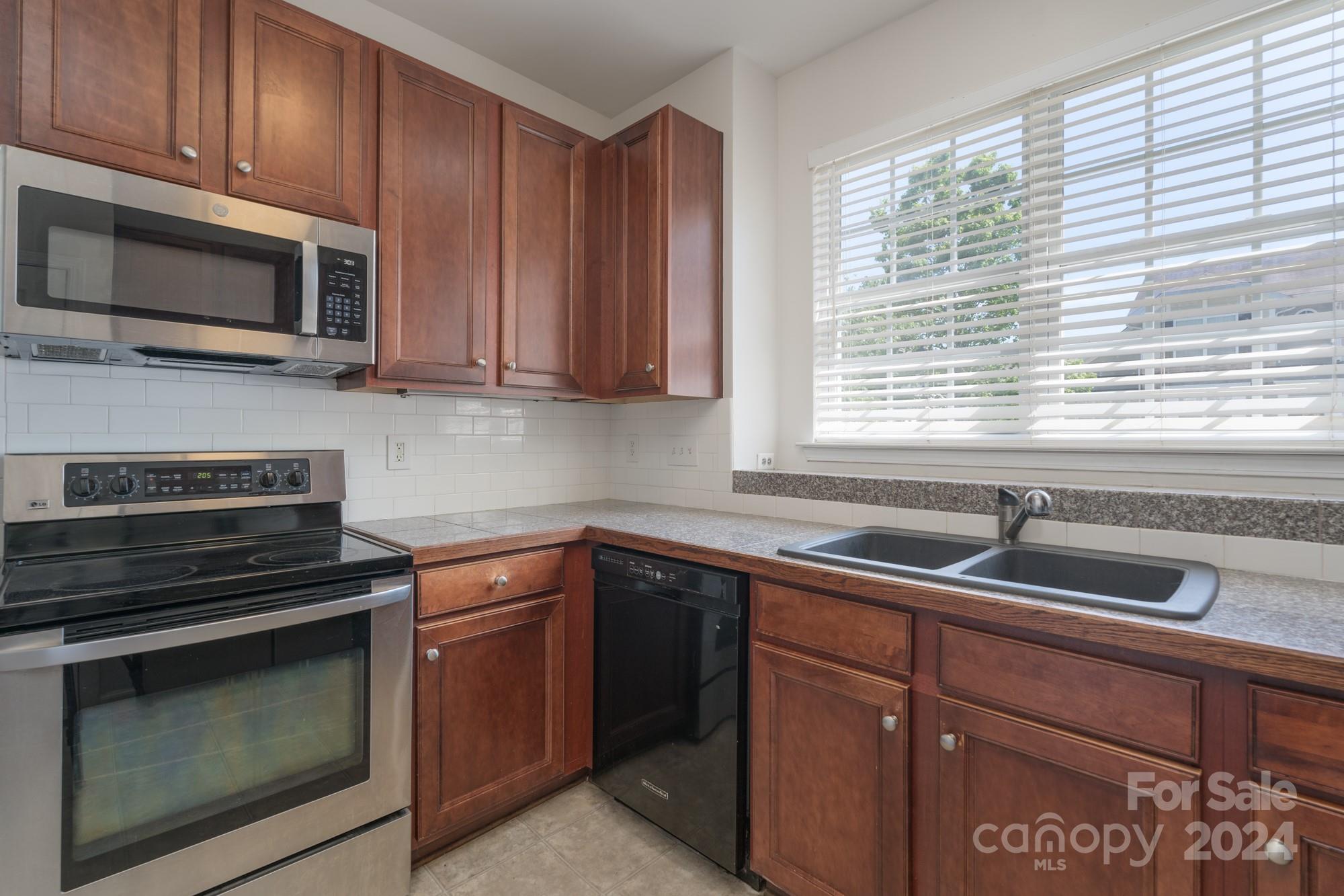 915 Copperstone Lane Fort Mill, SC 29708 - Photo 9 of 22