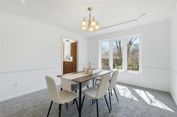 $425,000 | 1601 Northeast 81st Street, Kansas City, MO 64118