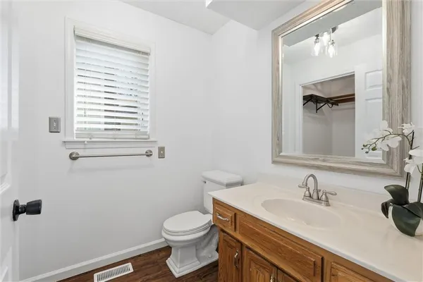 $425,000 | 1601 Northeast 81st Street, Kansas City, MO 64118