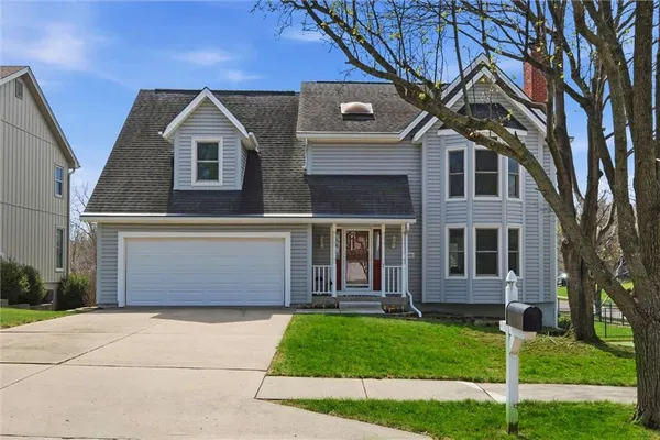 $425,000 | 1601 Northeast 81st Street, Kansas City, MO 64118