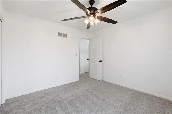 $425,000 | 1601 Northeast 81st Street, Kansas City, MO 64118