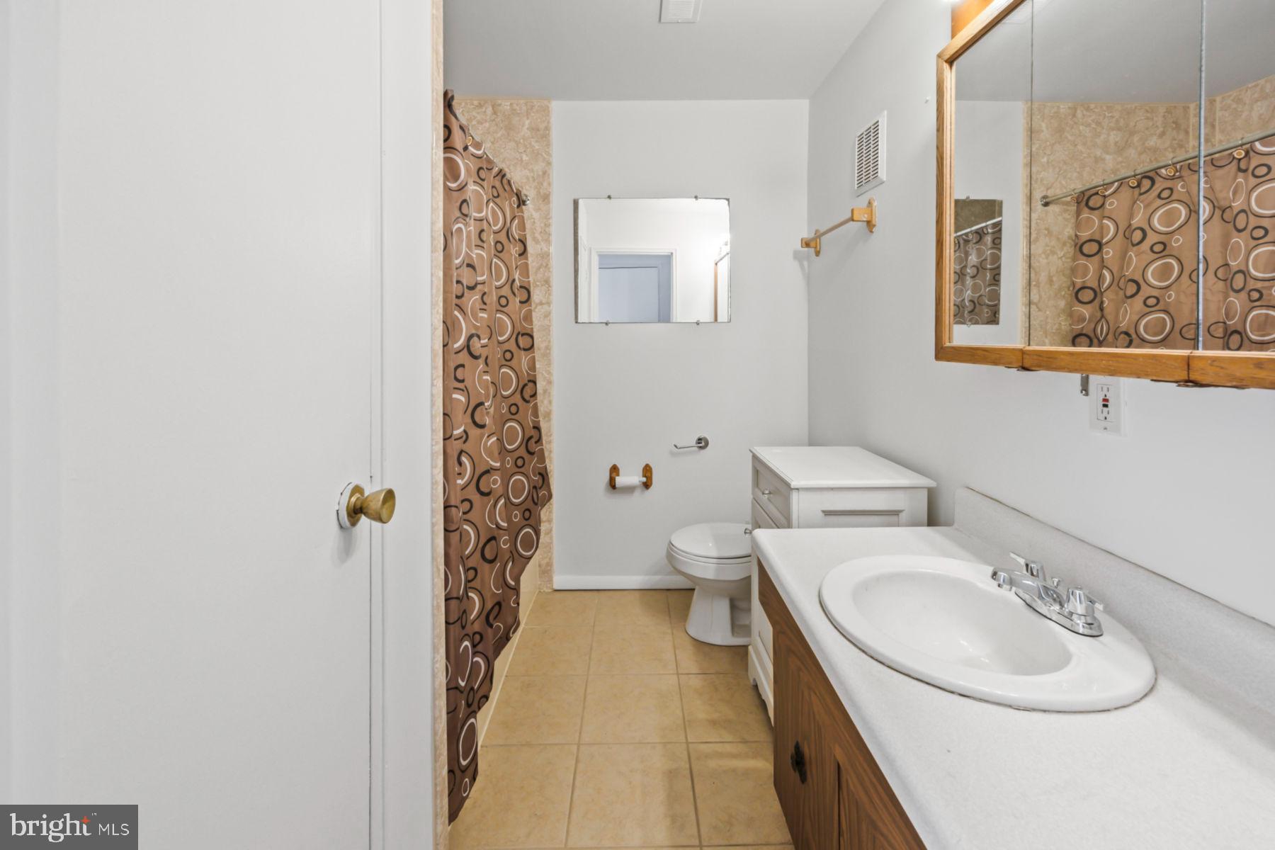 810 North Forklanding Road, Unit 212 Maple Shade, NJ 08052 - Photo 26 of 31