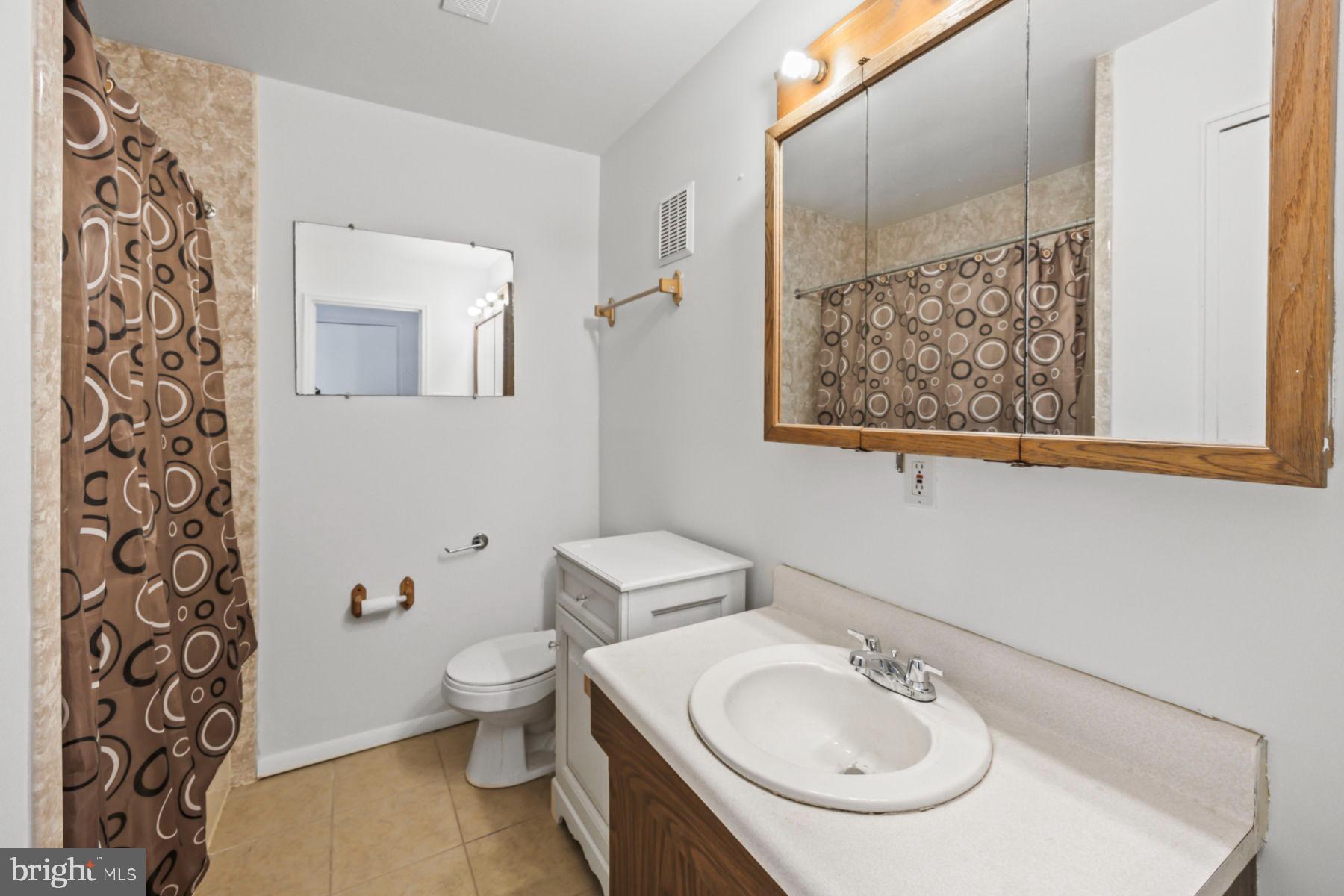 810 North Forklanding Road, Unit 212 Maple Shade, NJ 08052 - Photo 27 of 31