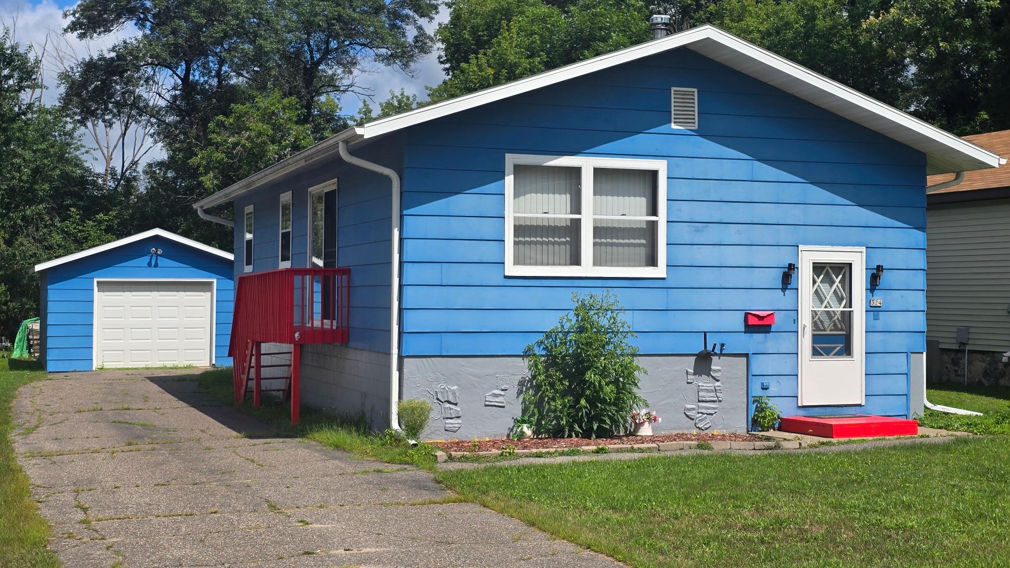 324 Abner Street Rhinelander, WI 54501 - Photo 1 of 26 Gallery Image 1