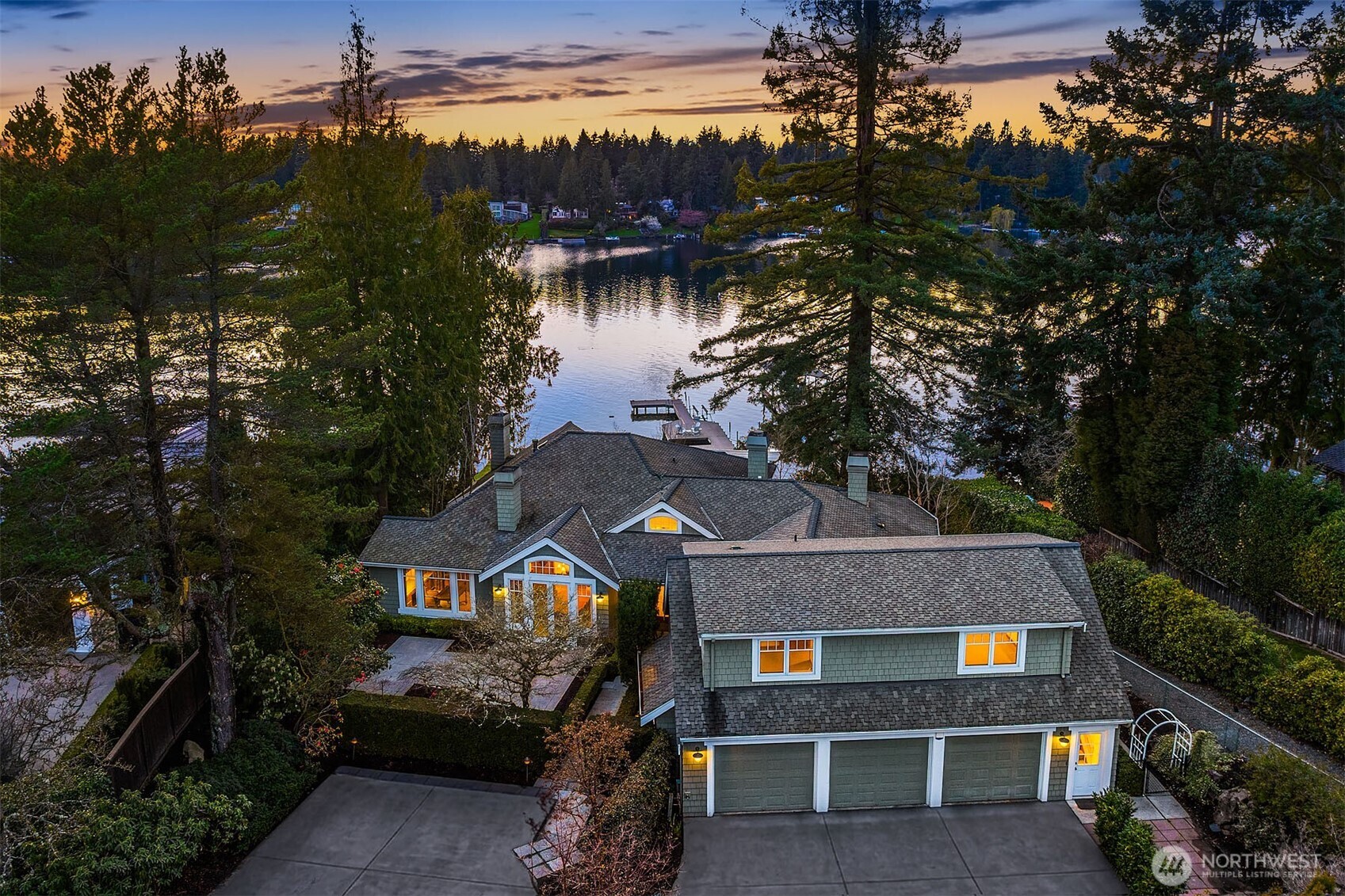 8901 Northeast 36th Street Yarrow Point, WA 98004 - Photo 3 of 40