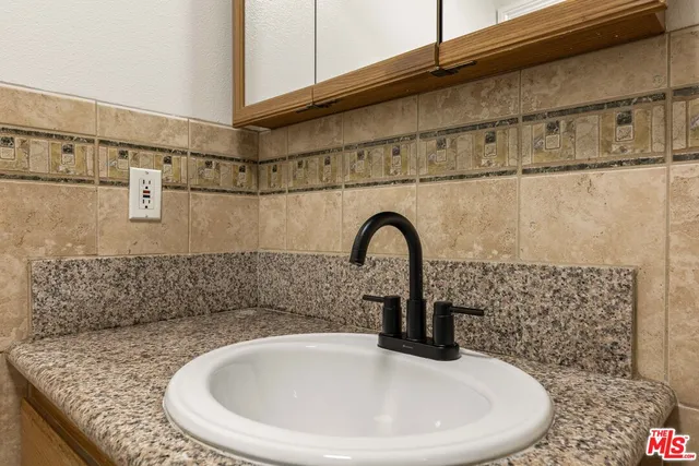 $3,750 | 11738 Valley View Avenue, Unit 1, Whittier, CA 90604