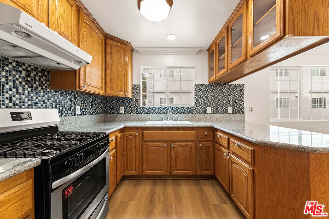 11738 Valley View Avenue, Unit 1 Whittier, CA 90604 - Photo 4 of 34