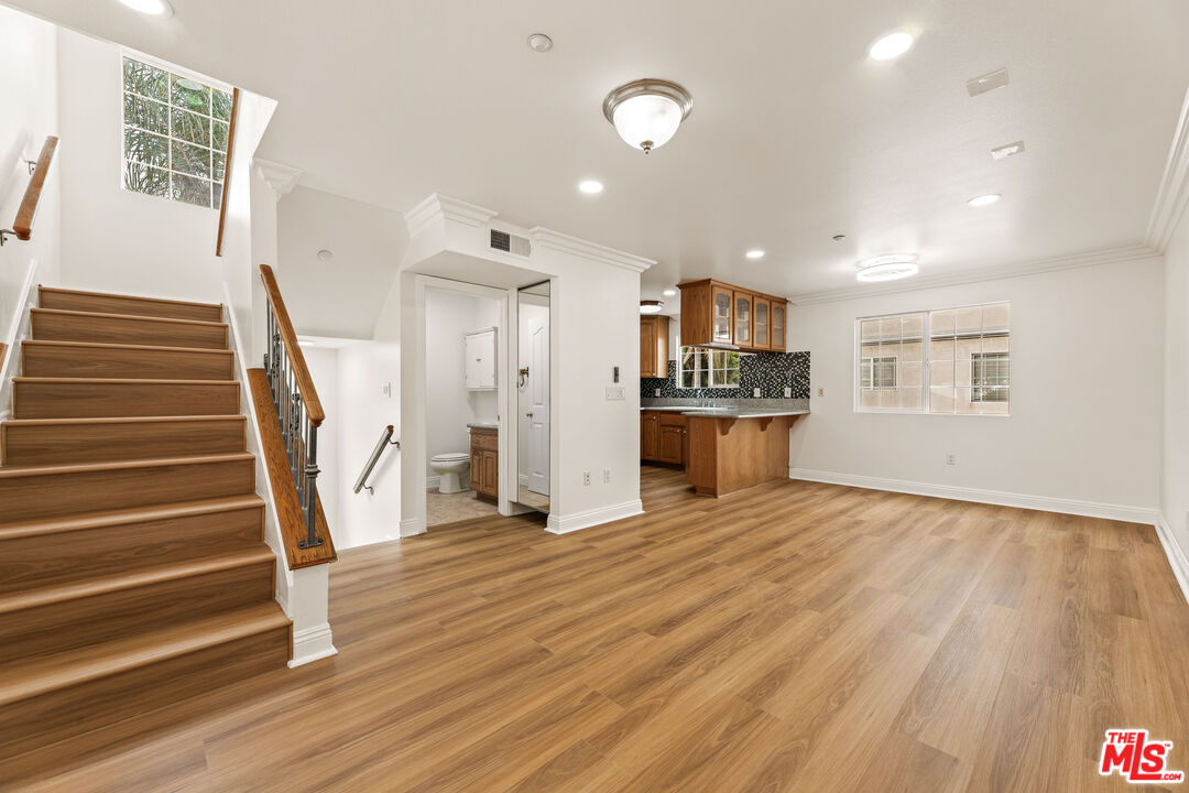 11738 Valley View Avenue, Unit 1 Whittier, CA 90604 - Photo 7 of 34