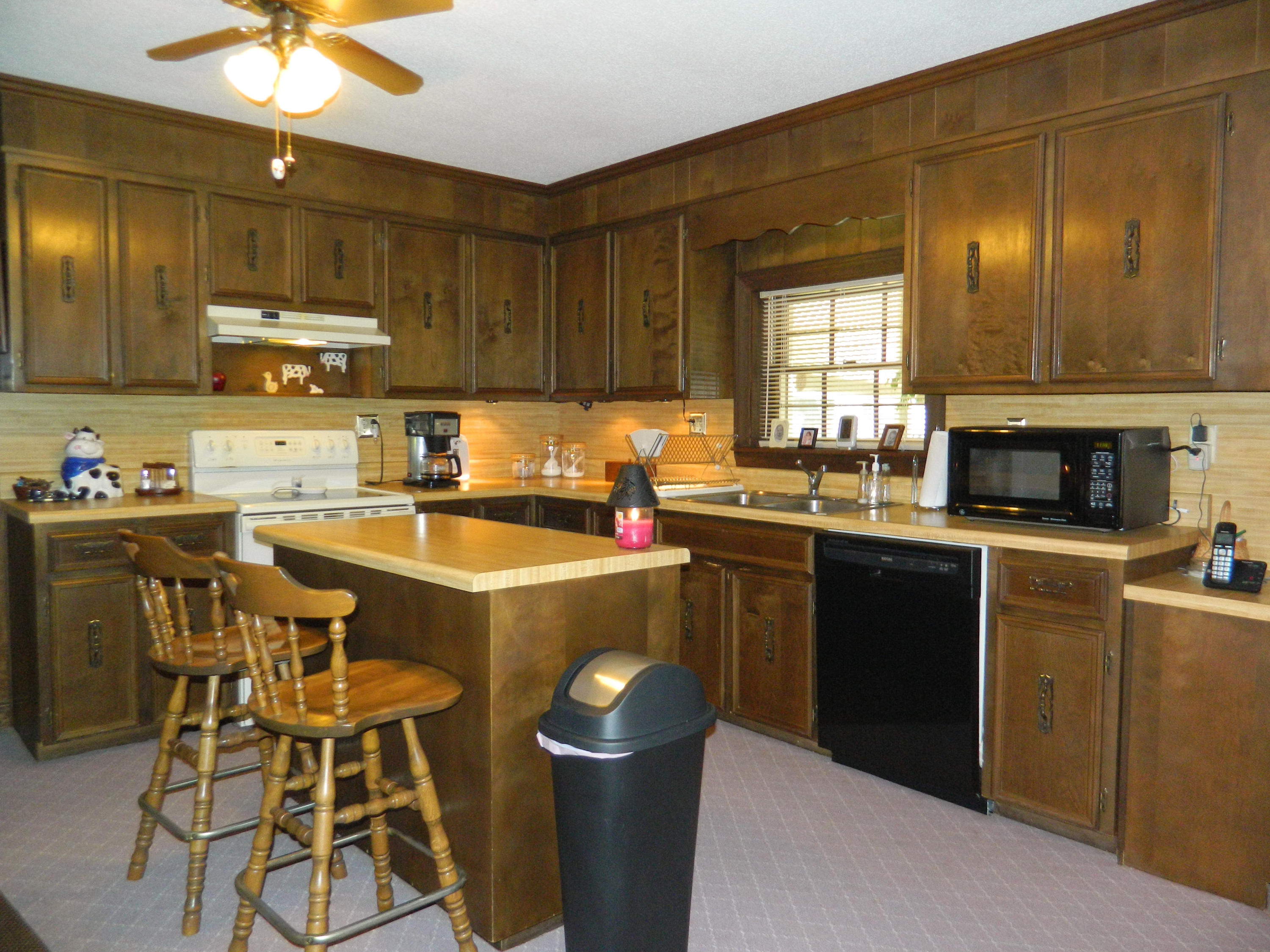 4637 Mountain Valley Road Axton, VA 24054 - Photo 9 of 45 9
