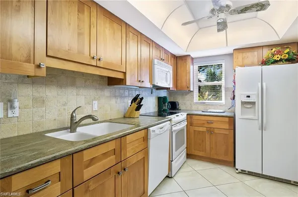 $3,200 | 27249 Pullen Avenue, Unit 4, Bonita Springs, FL 34135
