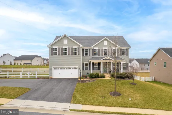 $895,000 | 13621 Primavera Drive, Mount Airy, MD 21771