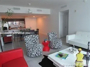 $4,200 | 951 Brickell Avenue, Unit 1607, Miami, FL 33131