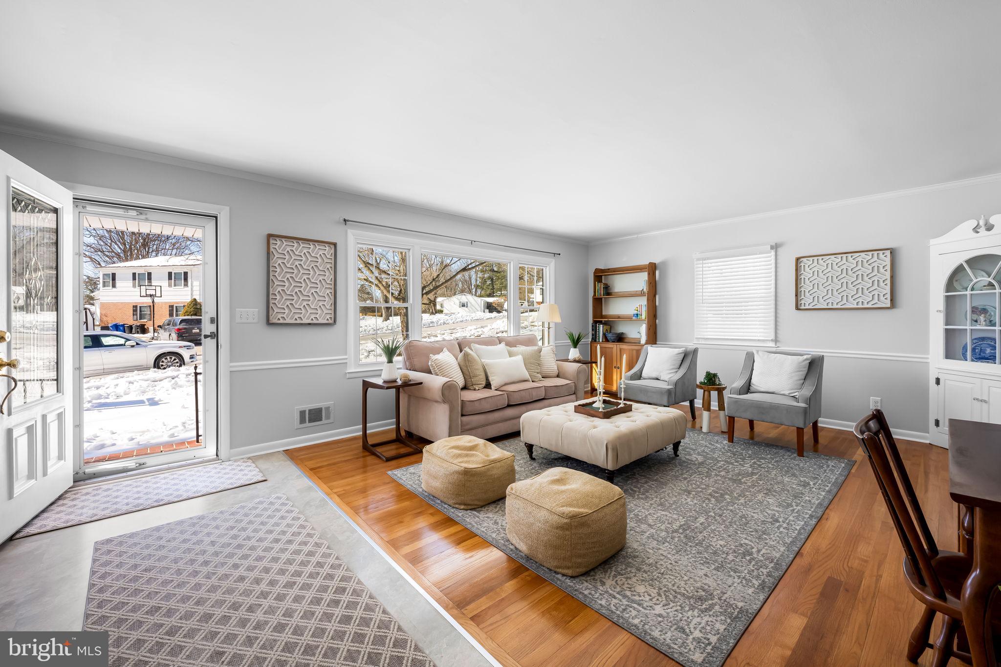 8517 Tallwood Road Lutherville-Timonium, MD 21093 - Photo 4 of 56