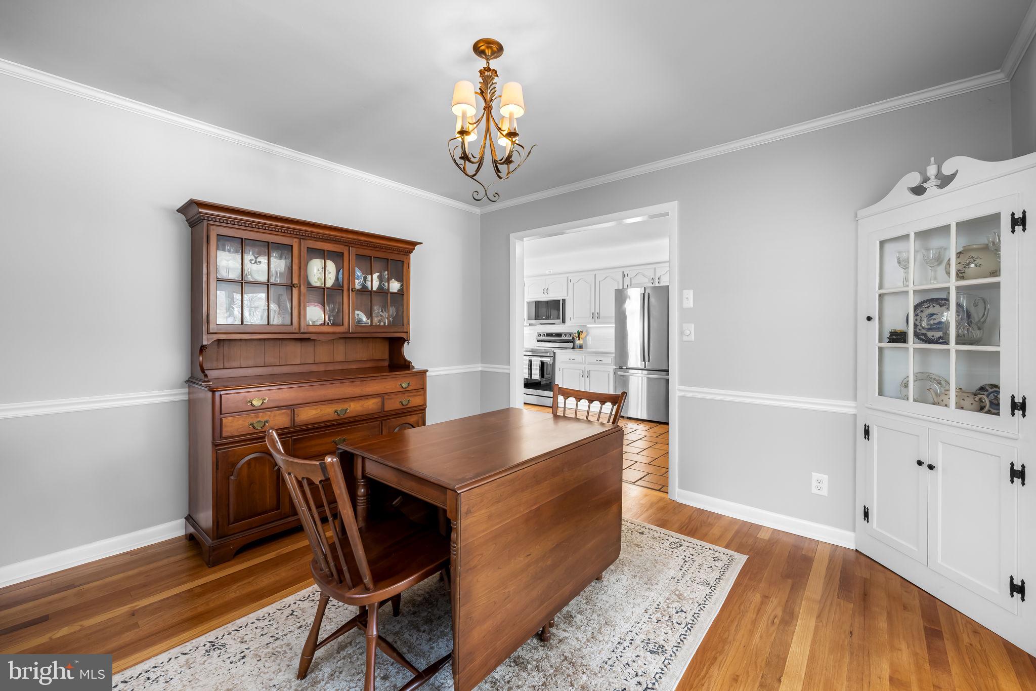 8517 Tallwood Road Lutherville-Timonium, MD 21093 - Photo 8 of 56