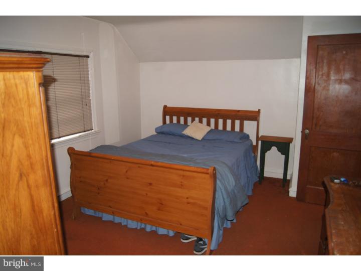 7326 Ryers Avenue Philadelphia, PA 19111 - Photo 22 of 25 Bedroom 3