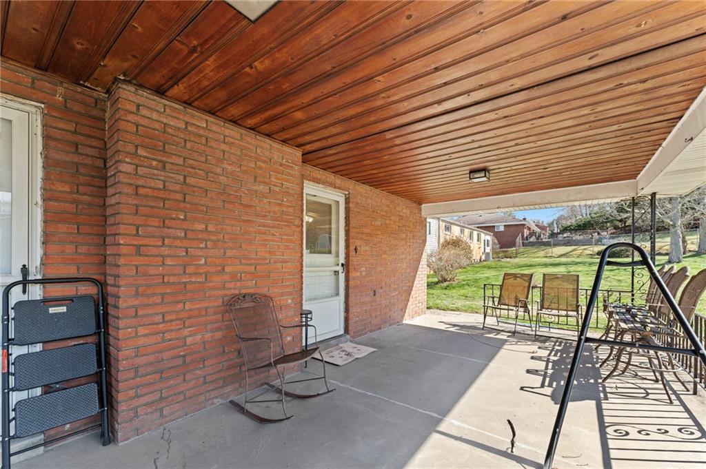 800 Burchfield Road Allison Park, PA 15101 - Photo 27 of 30 a view of a patio