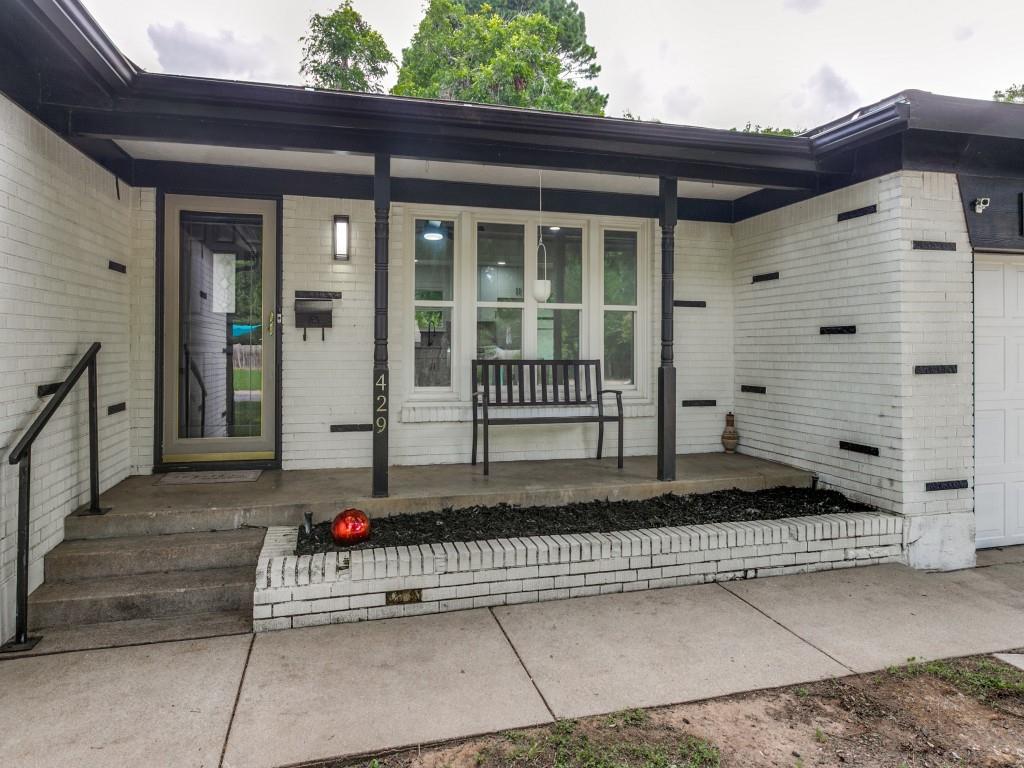 429 Harmon Road Hurst, TX 76053 - Photo 2 of 17 Front up-close
