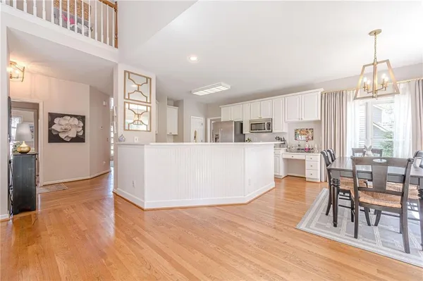 $780,000 | 4454 Woodford Pass Northeast, Roswell, GA 30075