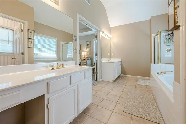 $780,000 | 4454 Woodford Pass Northeast, Roswell, GA 30075
