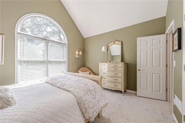$780,000 | 4454 Woodford Pass Northeast, Roswell, GA 30075
