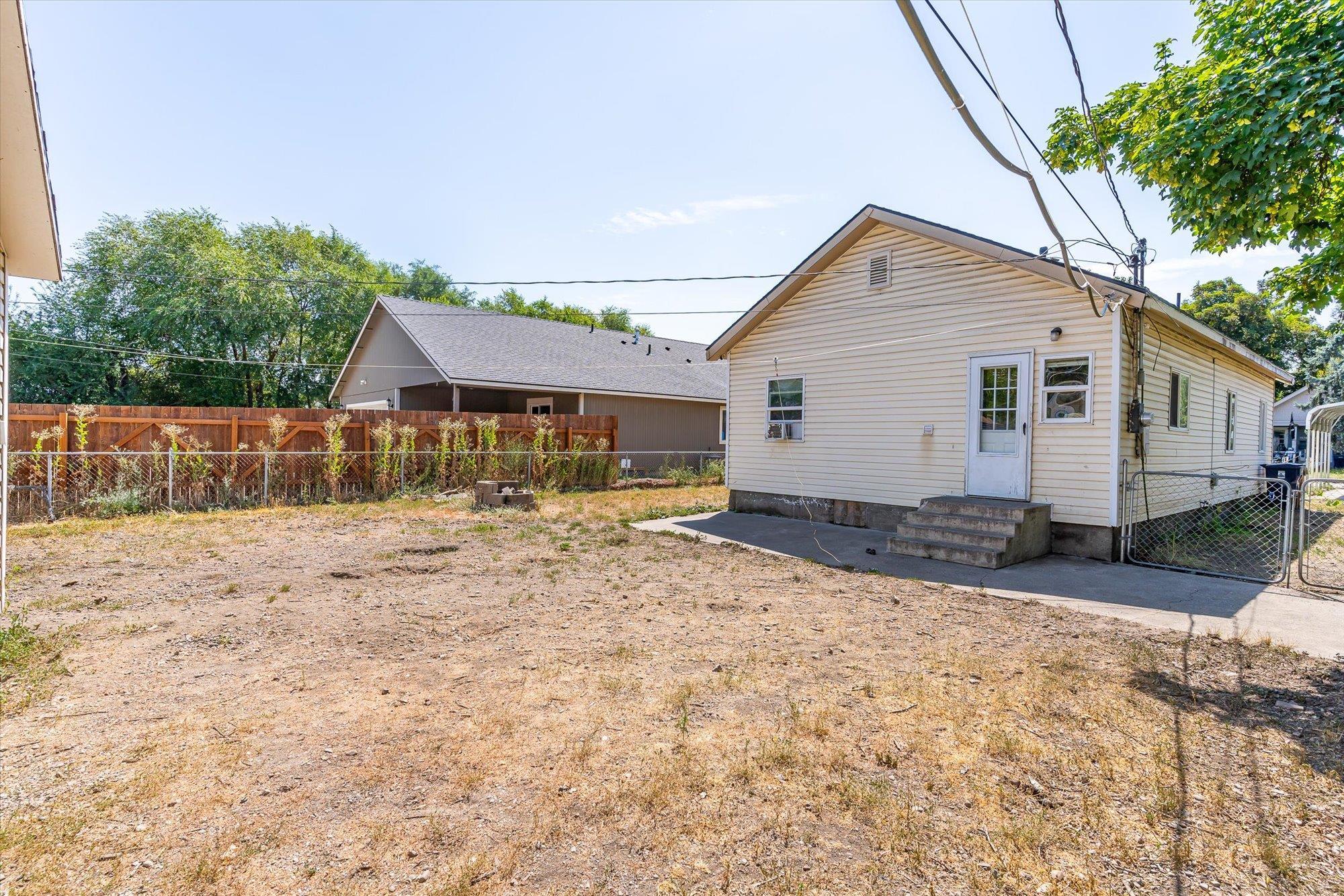 2623 East Sharp Avenue Spokane, WA 99202 - Photo 21 of 27