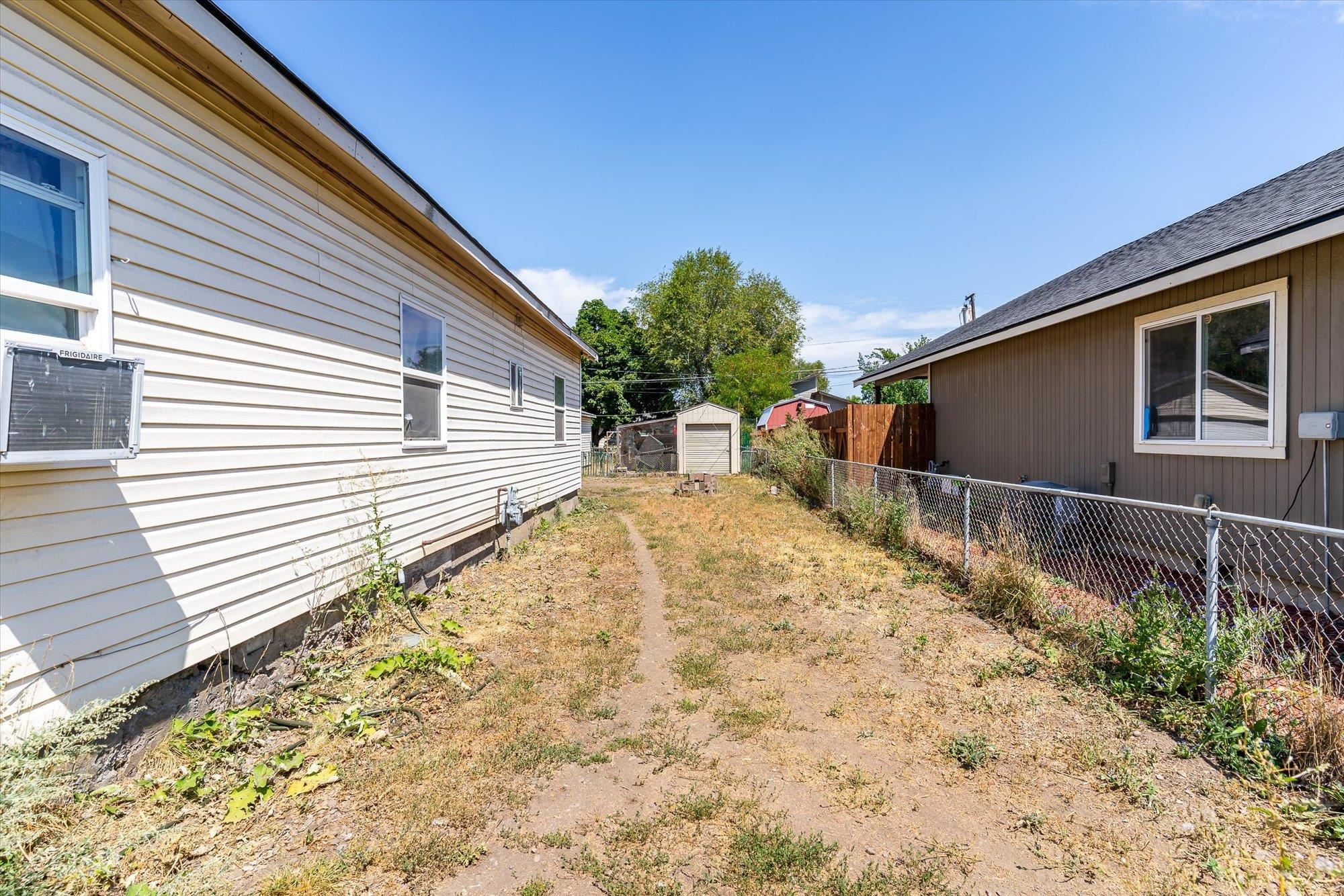 2623 East Sharp Avenue Spokane, WA 99202 - Photo 24 of 27