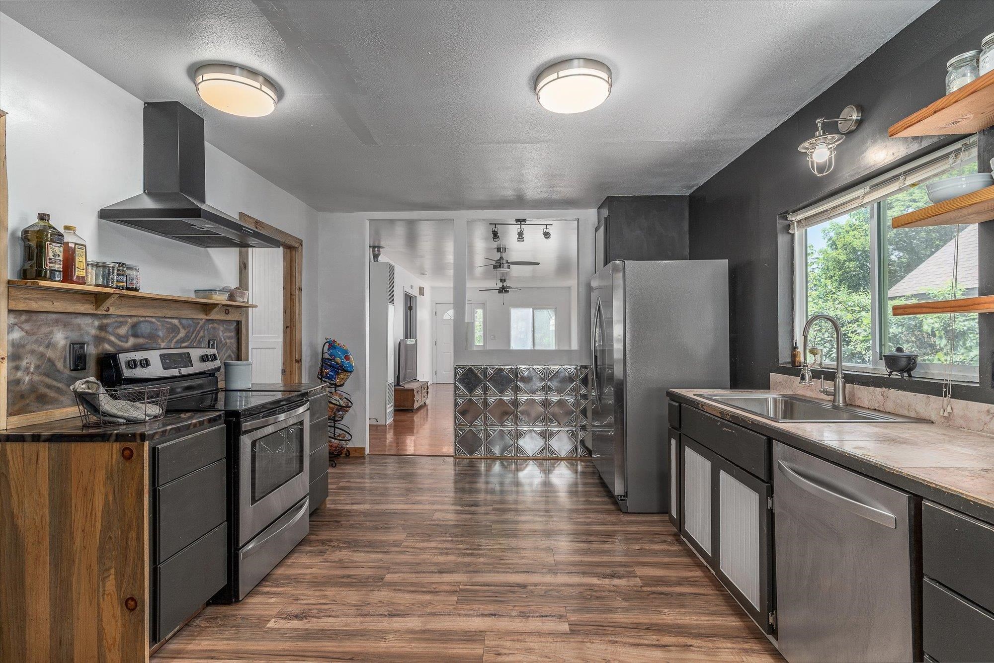 2623 East Sharp Avenue Spokane, WA 99202 - Photo 10 of 27