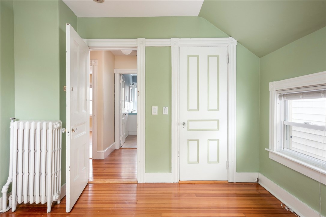5 Cummings Road Newport, RI 02840 - Photo 20 of 26