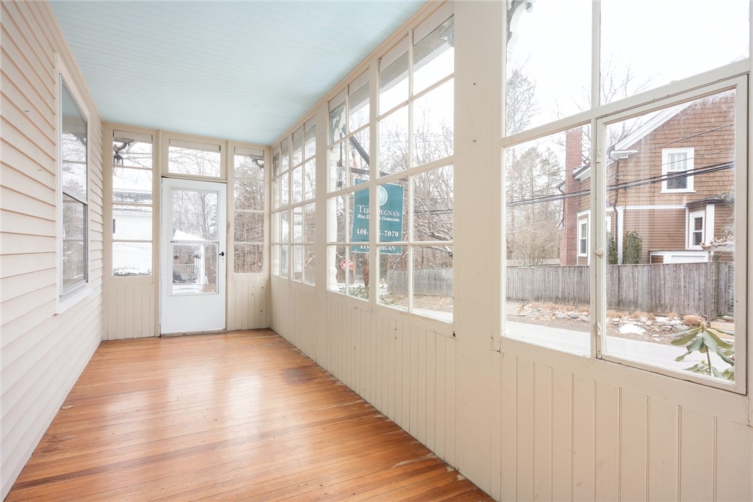 5 Cummings Road Newport, RI 02840 - Photo 21 of 26