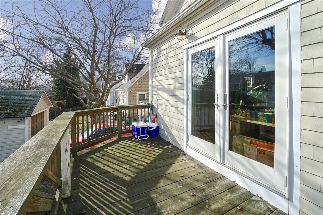 5 Cummings Road Newport, RI 02840 - Photo 22 of 26