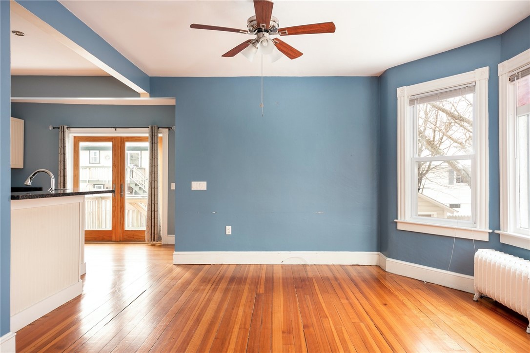 5 Cummings Road Newport, RI 02840 - Photo 9 of 26